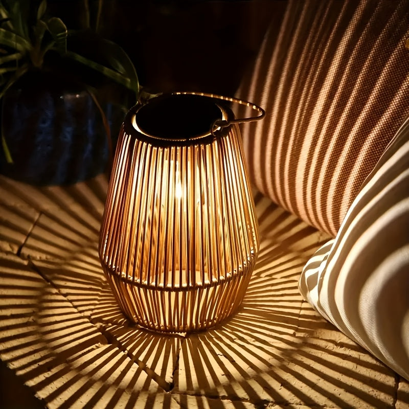 Rottingljuskrona Solcell